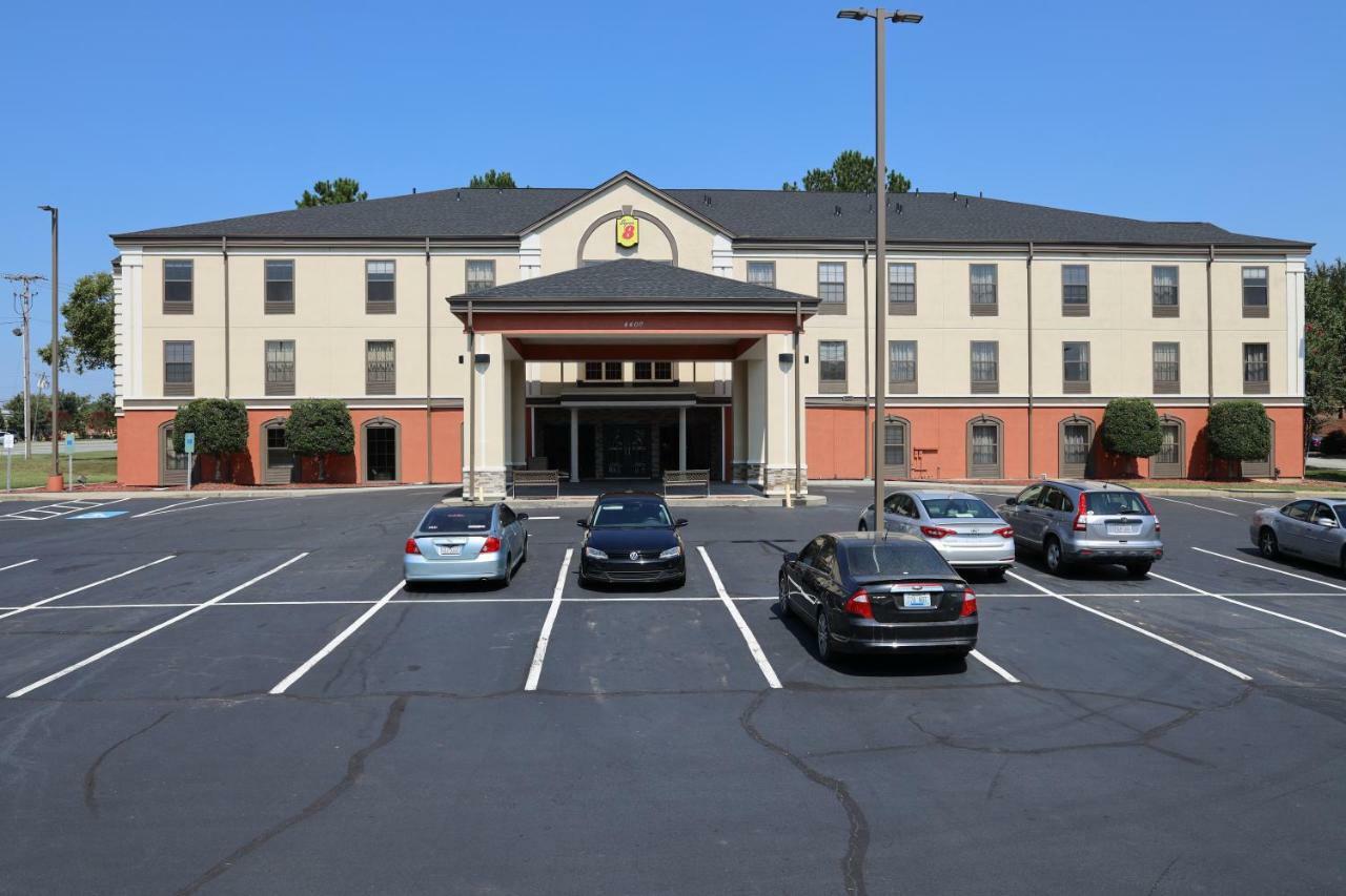 Super 8 By Wyndham High Point/Greensboro מראה חיצוני תמונה