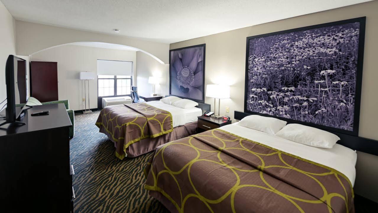 Super 8 By Wyndham High Point/Greensboro מראה חיצוני תמונה